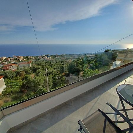 Ionian Pearl Apartamento Dhërmi Exterior foto