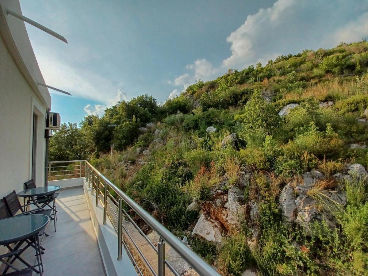 Ionian Pearl Apartamento Dhërmi Exterior foto